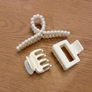 Pearl & Ivory Hair Clip Set - 3 Piece